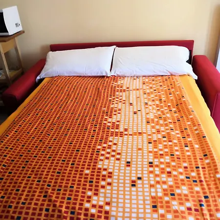 Residenza Silvana B Giardino On The Ground Floor With Parking Daire Verbania