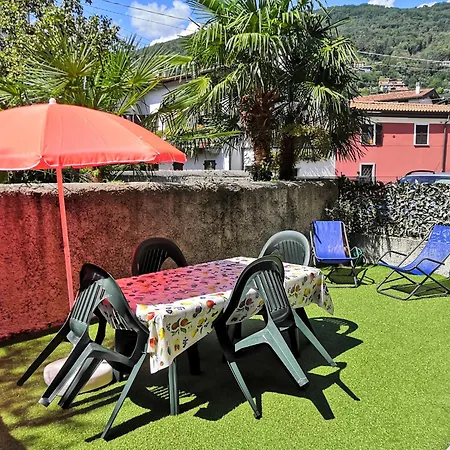 Residenza Silvana B Giardino On The Ground Floor With Parking *
