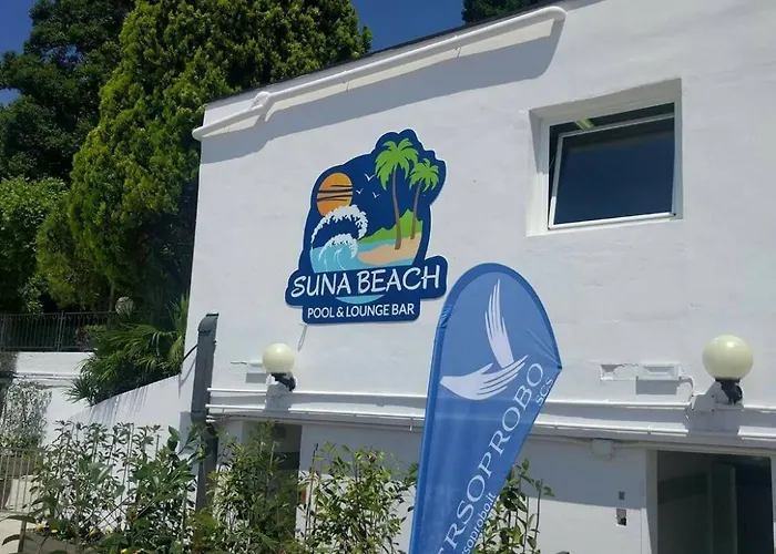 Residenza Silvana B Giardino On The Ground Floor With Parking Lägenhet